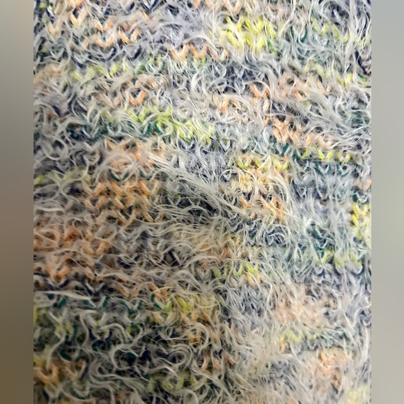 Free People gelato oversized‎ Cozy Multicolor Fuzzy Sweater small oversized fit - Picture 4 of 6